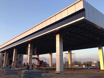 Galvanized Steel Truss Space Frame Structure Bustrain Station Canopy