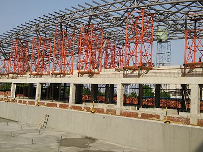 Highway Toll Station Of Steel Pipe Truss Roof Structure